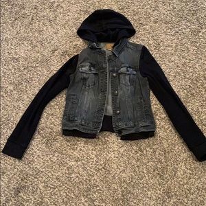 American Eagle jean jacket (S)